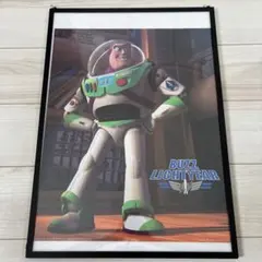 新品】ディズニー テーマパーク 額装ポスター 「バズライトイヤー