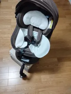 コンビ　チャイルドシート　クルムーヴスマートシリーズ　エッグショック