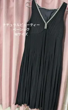 ブラックプリーツドレス M