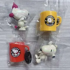 ピーナッツ　スヌーピー SNOOPY ボールチェーン付き　マスコット4点セット