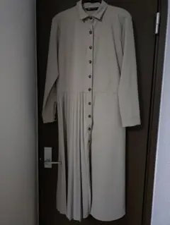 ZARA ベージュ シャツワンピース 長袖