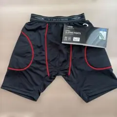 【美品】TIGORA SLIDING PANTS ブラック/レッドのサムネイル