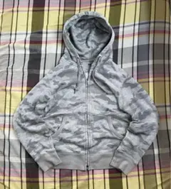 old uniqlo 短丈 カモ 迷彩 パーカー アーカイブ y2k テック old UNIQLO ダブルジップ パーカー フーディー 迷彩Y2K 短丈 希少