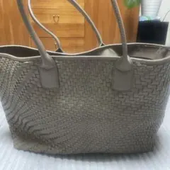 美品　 コールハーン　COLE HAAN メッシュトートのサムネイル