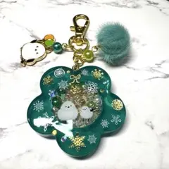 6825☆ シマエナガ　シェイカー　キーホルダー　レジン　ハンドメイド