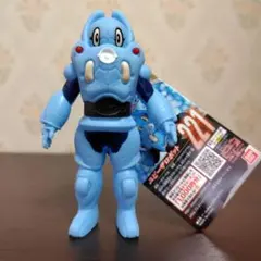 BANDAI バンダイ ウルトラ怪獣シリーズ 221 ユピーザロボット ソフビのサムネイル