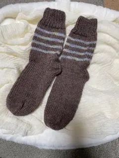 ウール100%！あったか手編み靴下 ブラウン×ライトブルー