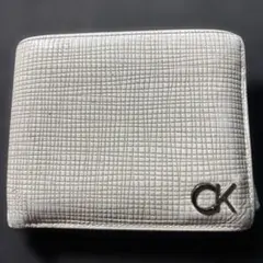 Calvin Klein / カルバンクライン　二つ折り財布