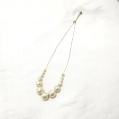 コットンパールのネックレス(ゴールドカラー)のサムネイル