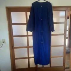 美品　TOPVALU 着る毛布 くつろぐ毛布　青