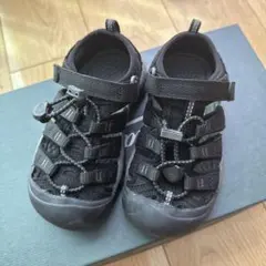 Keen サンダル ブラック