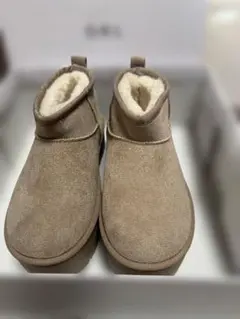 ベージュ 厚底ショートブーツ