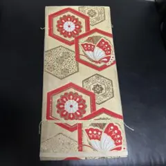 袋帯☆蝶々 花柄 六角 金色