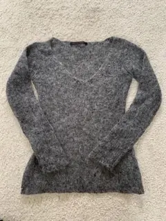 ラメグレー Vネック ニットセーター 長袖　モヘア混