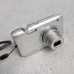 2026年最新】COOLPIX S2700 シルバーの人気アイテム - メルカリ