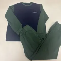 ユニクロ　ウルトラストレッチ　パジャマ　150