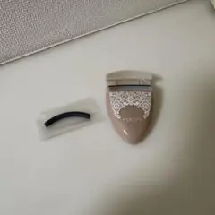 新品同様☆携帯用 ビューラー KOBAKO 限定デザインのサムネイル
