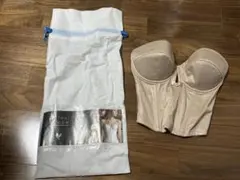 ベージュ ビスチェ コルセット ブライダルインナー 収納袋付き