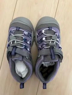 KEEN キッズ　シューズ パープル/グレー