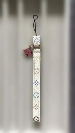 美品です❣️LVドラゴンヌ・テレフォン 携帯ストラップ M92597 - メルカリ