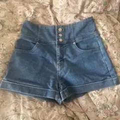 デニムハイウエストショートパンツ