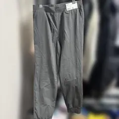 UNIQLO ウルトラストレッチエアリズムジョガーパンツ L グレー