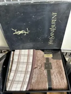 Yves Saint Laurent 羊毛混毛布 140cm×200cmのサムネイル