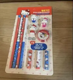 연필깎이와 연필캡이 포함된 헬로키티 문구 세트, 한국 한정 ⭐