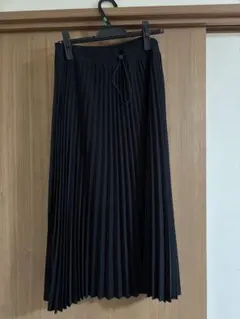 【新品タグ付き】FASHIRU ブラック プリーツスカート pleated skirt | F A S H I R U