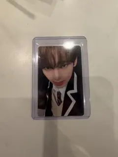 ゼベワン　ZB1 ユジン