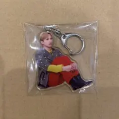 M!LK 吉田仁人 おすわりアクリルキーホルダー