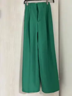 GU グリーン ワイドパンツ Sサイズ