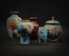 中國美術 古玩 七宝焼 景泰蓝 置物 寶相花紋樣帽筒2点 中國美術 古玩 七宝焼 景泰藍 置物 寶相花紋樣帽筒2点 - メルカリ