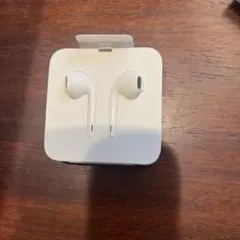 iPhone イヤホン　ライトニング