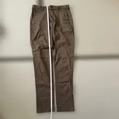 UNIQLO ブラウン レギュラーフィットチノパン 73cm