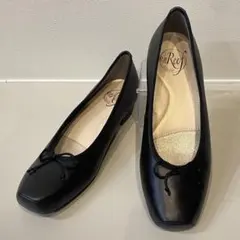 【極美品】unReef ブラック リボン付きフラットシューズ　スクエアトゥ