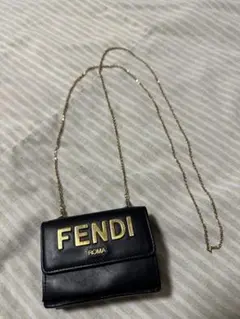 FENDI （フェンディ）マルチスタッズチェーンウォレットバッグ 楽天市場】フェンディ FENDI 長財布 二つ折り チェーン