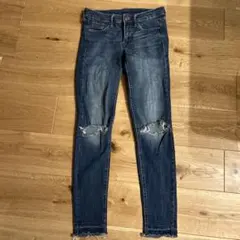 H&Mダメージ加工 ダークブルー スキニーデニム