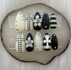 307 クロム y2k 韓国 シズニ 十字架 ドット ニュアンス ネイルチップ