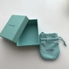Tiffany & Co. ギフトボックスとポーチ