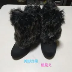 フェイクファー ショートブーツ ブラック(黒)　ヒール　ブーツ　美脚効果
