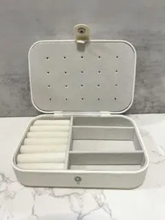 アクセサリー収納ケース ホワイトジュエリーボックス持ち運び旅行用コンパクト大容量