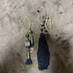 【まとめ売り大歓迎】タッセル付きエスニックイヤーカフ2点セット