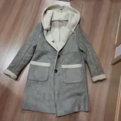 【最終お値下げ】Ciaopanic　　グレー ムートン風コート フード付き