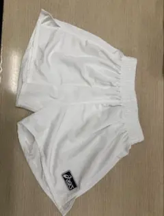 asics ホワイト ハーフパンツ