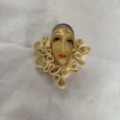 Item thumbnail for item eacc4906-d0f1-4429-8e04-0864f46ec132