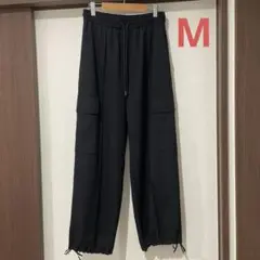 GU カーゴワイドパンツ Mサイズ