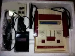 箱付き ファミリーコンピュータ 本体