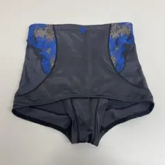 2025年最新】カーヴィシャス ショーツの人気アイテム - メルカリ