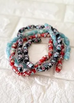 花柄 ガラスビーズ 3色セット 赤 黒 水色 ハンドメイド素材